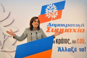 Η Ντόρα, «έφτυσε» τους υποψήφιούς της στη Θεσσαλονίκη! - Φωτογραφία 1