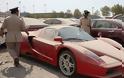 Μια Ferrari Enzo βγαίνει στο σφυρί από την αστυνομία - Φωτογραφία 2