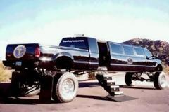 Οι 12 πιο ξεχωριστές λιμουζίνες στον κόσμο (PICS)