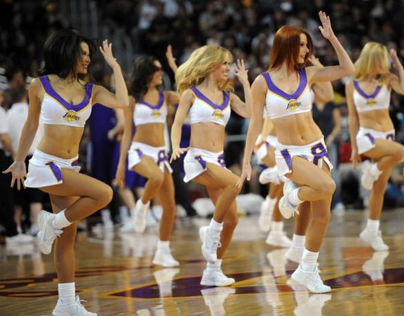 Καλώς ήλθατε στον κόσμο των cheerleaders! (pics) - Φωτογραφία 4