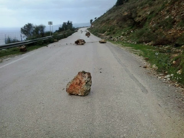 ΠΟΛΛΕΣ ΦΩΤΟΓΡΑΦΙΕΣ ΑΠΟ ΤΙΣ ΚΑΤΑΣΤΡΟΦΕΣ ΣΤΗΝ ΚΕΦΑΛΟΝΙΑ - Φωτογραφία 5