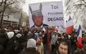 «Ημέρα (δεξιάς) οργής» κατά του Ολάντ, διαδήλωση με δεκάδες συλλήψεις