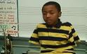 Jahmir Jersey: Ο 10χρονος τρομπετίστας χωρίς χέρια [photos&video]
