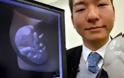 Έγκυες θα κρατούν στην αγκαλιά το μωρό τους πριν γεννηθεί – Οι Ιάπωνες μετατρέπουν το έμβρυο σε κούκλα [photos]