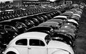 Φωτογραφίες του 1953 από ένα εργοστάσιο της Volkswagen. Πώς κατασκευαζόταν ο περίφημος σκαραβαίος - Φωτογραφία 7