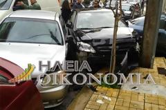 Δυνατή σύγκρουση τριών Ι.Χ. στον Πύργο - Δείτε φωτο
