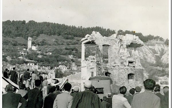 Κεφαλονιά 1953: Το παρελθόν φοβίζει - Κυριακή, ο πρώτος σεισμός, Τετάρτη, η καταστροφή - Φωτογραφία 5