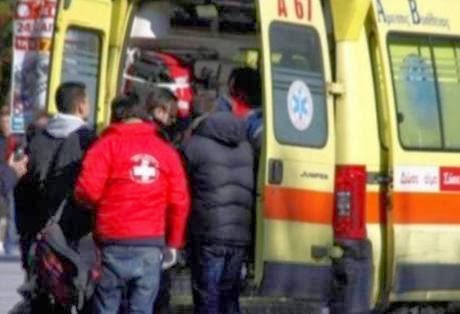 Έπεσε γυναίκα από ταράτσα πολυκατοικίας στο κέντρο του Αγρινίου - Φωτογραφία 1