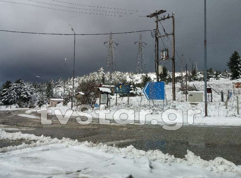 Πέρασε από Φθιώτιδα και Ευρυτανία ο χιονιάς - Φωτογραφία 3