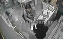 Λαμία: Στα χέρια της αστυνομίας η κυρία που έκλεψε το δαχτυλίδι από κοσμηματοπωλείο [video]
