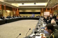 Συνάντηση ΥΕΘΑ Δημήτρη Αβραμόπουλου με την Ένωση τέως βουλευτών και ευρωβουλευτών