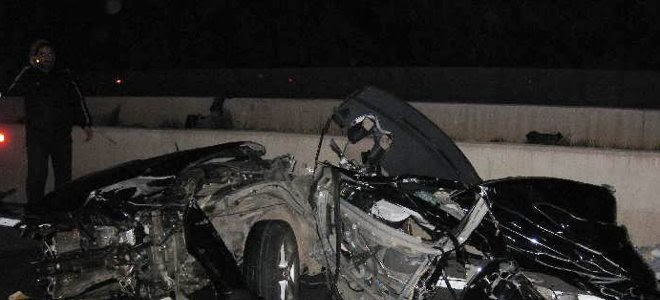 Εικόνες καταστροφής από το τροχαίο δυστύχημα στην Αθηνών-Λαμίας - Νεκρός ένας 35χρονος οδηγός - Φωτογραφία 1