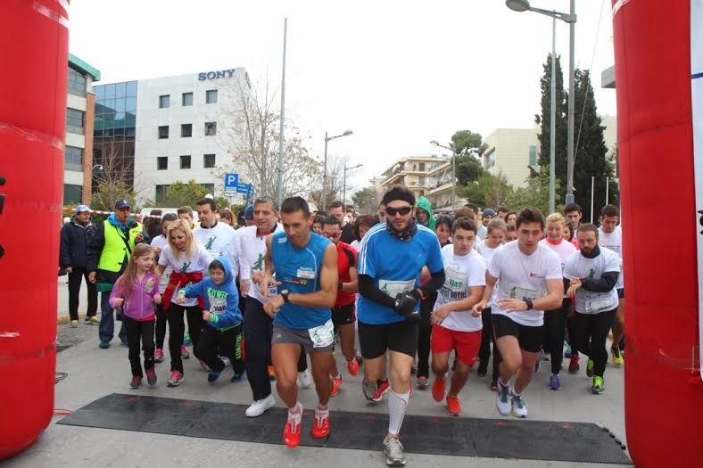 Με απόλυτη επιτυχία και σε κλίμα αποθέωσης πραγματοποιήθηκαν οι πρώτοι Ετήσιοι Αγώνες Δρόμου «Σπύρος Λούης» από τον Δήμο Αμαρουσίου - Φωτογραφία 6