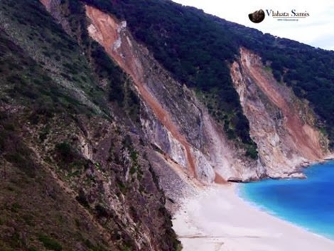 Νέες καταστροφές στην παραλία του Μύρτου από τα 5,7 Ρίχτερ - Έπεσαν βράχια, άνοιξαν νέες χαράδρες - Φωτογραφία 3