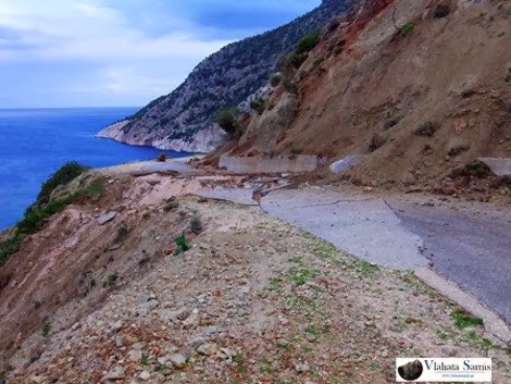 Νέες καταστροφές στην παραλία του Μύρτου από τα 5,7 Ρίχτερ - Έπεσαν βράχια, άνοιξαν νέες χαράδρες - Φωτογραφία 5