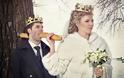 Ρώσοι νεόνυμφοι τερματίζουν τη γαμήλια φωτογραφία - Φωτογραφία 2