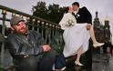 Ρώσοι νεόνυμφοι τερματίζουν τη γαμήλια φωτογραφία - Φωτογραφία 20