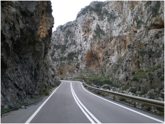 Θα κάνουν έρανο για να πάρουν... λάμπες - Φωτογραφία 2