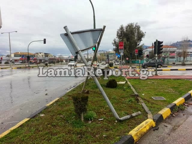 Νέες φωτογραφίες από το τροχαίο στη Λαμία - Φωτογραφία 5