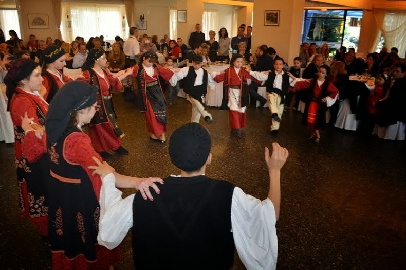 Το γλέντησαν με την ψυχή τους, οι Ηπειρώτες των Αχαρνών στην κοπή της Πίτας της Ένωσης Ηπειρωτών Αχαρνών την Κυριακή - Φωτογραφία 4