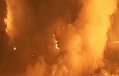 Ρωσία: Τεράστια πυρκαγιά από εκτροχιασμό τρένου [Video] - Φωτογραφία 1