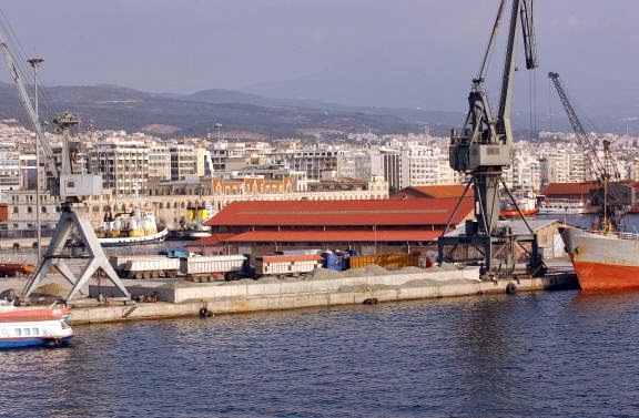 Άνοδος στη διακίνηση φορτίων το 2013 από το λιμάνι της Θεσσαλονίκης - Φωτογραφία 1