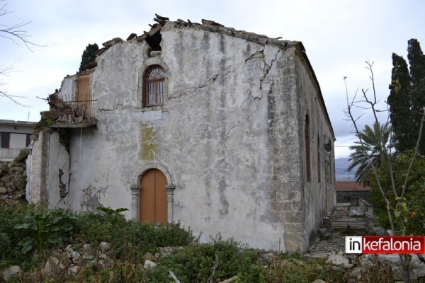 Ισοπεδώθηκαν τα πάντα! Εικόνες καταστροφής από τους σεισμούς στην Κεφαλονιά – Μάχη με το χρόνο για να αποκατασταθούν οι ζημιές – Συγκλονιστικές ΦΩΤΟ - Φωτογραφία 14