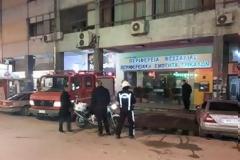 Φωτιά σε ψησταριά κάτω από τη νομαρχία Τρικάλων