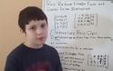 Δείτε τον 14χρονο με αυτισμό που απειλεί τη θεωρία της σχετικότητας και πάει για νόμπελ!