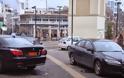 «Ελεύθερο» πάρκινγκ η Κεντρική Πλατεία της Ξάνθης – Αυτοκίνητα… παντού! - Φωτογραφία 2