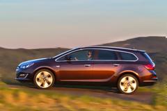 Πρεμιέρα στη Γενεύη: Opel Astra 1.6 CDTI με Κατανάλωση 3,7l Diesel. Κινητήρας 1.6 CDTI με 100 kW/136 hp για hatchback, notchback και Sports Tourer