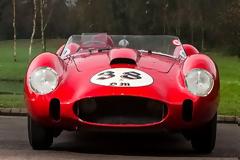 Το κομψοτέχνημα της Ferrari του 1957 έσπασε όλα τα κοντέρ τιμής!