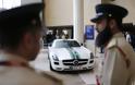 Και μια Bugatti Veyron για την αστυνομία του Ντουμπάι - Φωτογραφία 2
