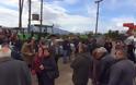 Αγρίνιο: Απέκλεισαν την εθνική οδό οι αγρότες - Δείτε φωτο - Φωτογραφία 2