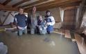 Οι Βρετανοί ζητούν οικονομική βοήθεια μετά τις καταστροφικές πλημμύρες [Photos]