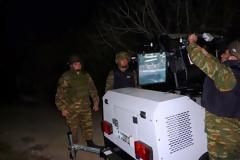Κατόπιν αιτήματος της ΕΛΑΣ με εντολή του Α/ΓΕΣ τμήμα του ΤΕΝΞ στη Βαρυμπόμπη