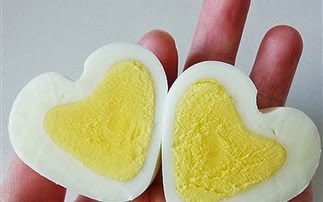 Πώς να κάνετε το αυγό σας... καρδούλα και να εντυπωσιάσετε στο πρωινό σας - Φωτογραφία 1