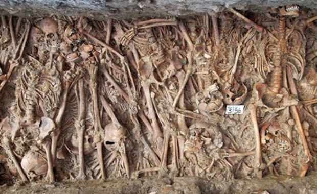 Συγκλονιστικό: Ανακαλύφθηκαν 1000 θαμμένα πτώματα σε Πανεπιστήμιο του Μισισίπι - Φωτογραφία 1