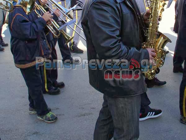 Πρέβεζα: Χωρίς στολές τα μέλη της φιλαρμονικής στη Λιτανεία του Αγ. Χαραλάμπους - Φωτογραφία 4