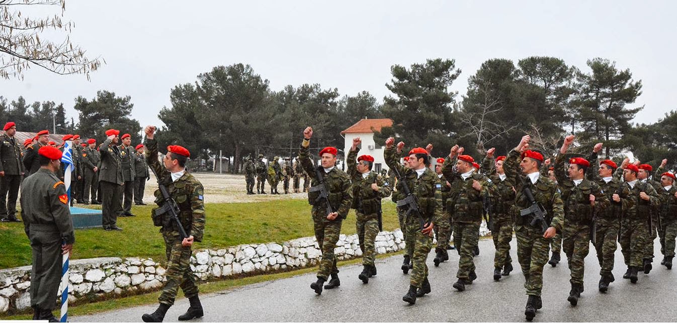 Κόκκινος μπερές στην 71η Ταξιαρχία - Φωτογραφία 4