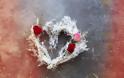 Diy Valentine’s Day: Φτιάξε ένα στεφάνι σε σχήμα καρδιάς για να δημιουργήσεις ρομαντική ατμόσφαιρα! - Φωτογραφία 1