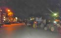 Χάος το απόγευμα της Πέμπτης στην Ηγουμενίτσα. Ένταση μεταξύ αστυνομίας και αγροτών που πολιορκούν την πόλη με τα τρακτέρ τους - Φωτογραφία 4