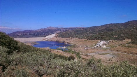 Σφεντύλι: Το χωριό της Κρήτης που χάνεται σιγά-σιγά κάτω από το νερό - Οι κάτοικοί του αρνούνται να το εγκαταλείψουν - Φωτογραφία 6