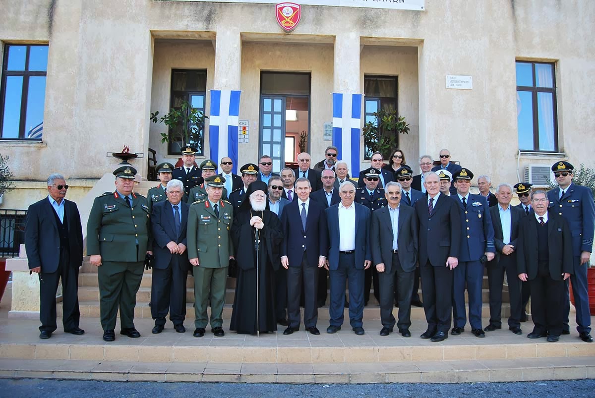 Επίσκεψη ΥΦΕΘΑ Θανάση Δαβάκη στη Σχολή Εφέδρων Αξιωματικών Πεζικού - Φωτογραφία 3