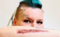 Φρίκη: Έγδαρε από το δέρμα της το τατουάζ με το όνομα του πρώην της και του το έστειλε ταχυδρομικώς [photos] - Φωτογραφία 2