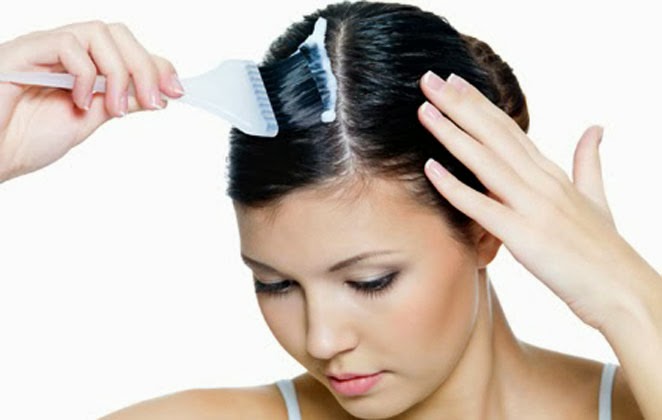 Το μυστικό που ψάχνατε! Πώς να αφαιρέσετε τη βαφή μαλλιών από το δέρμα σας - Φωτογραφία 1