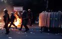 Venezuela Coup? Gunfire, Clashes as 3 Dead in Violent Caracas Protest - Φωτογραφία 3