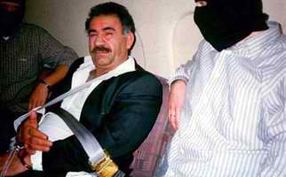 15.2.1999: Πριν από δεκαπέντε χρόνια, η σύλληψη του Αμπντουλάχ Οτζαλάν - Φωτογραφία 1