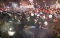 Κίεβο: Ο διαδηλωτές εκκένωσαν το δημαρχείο
