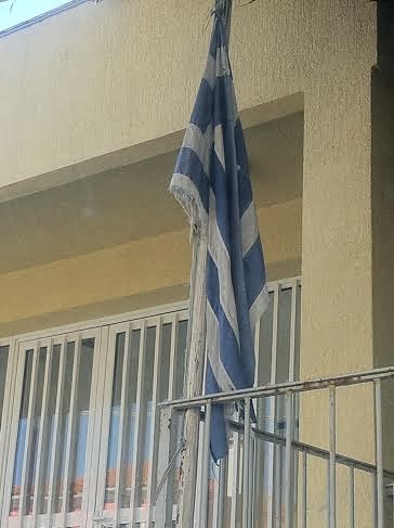 Aναγνώστης στέλνει φωτογραφίες ντροπής! - Φωτογραφία 3